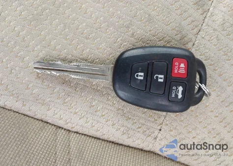 2017 Toyota Camry Le из США, поврежденный, VIN 4T1BF1FK4HU685660